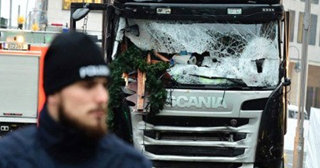 Almanya&#039;da 12 kişiyi öldüren terörist bakın kim çıktı