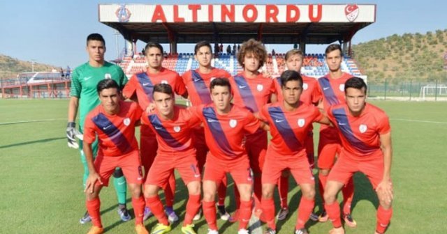 Altınordu U21 takımı ligden çekildi