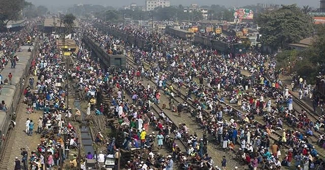Bangladeş'te 5 milyon müslüman biraraya geldi