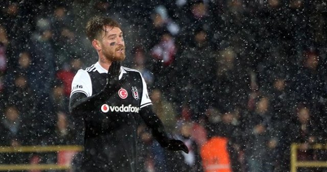 Beşiktaş&#039;ta Ömer Şişmanoğlu depremi