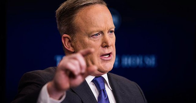 Beyaz Saray Sözcüsü Spicer: İran balistik füze denemesi gerçekleştirdi