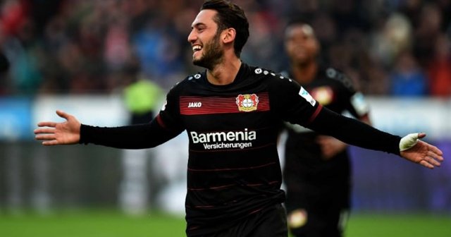 Çalhanoğlu &#039;evet&#039; dedi, Almanlar çıldırdı