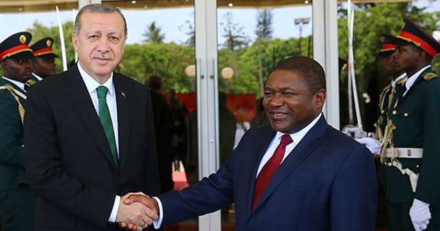 Erdoğan Mozambik'te iş adamlarına hitap etti