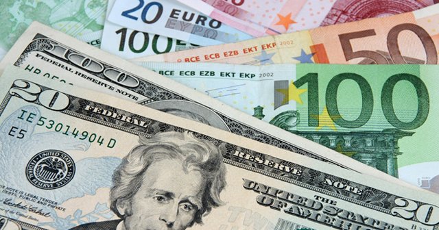 Dolar ve Euro&#039;da hareketlilik