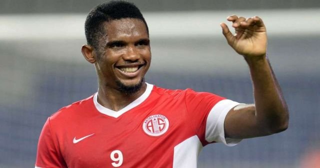 Eto&#039;o, &#039;Antalyaspor&#039;da kalıyorum&#039;