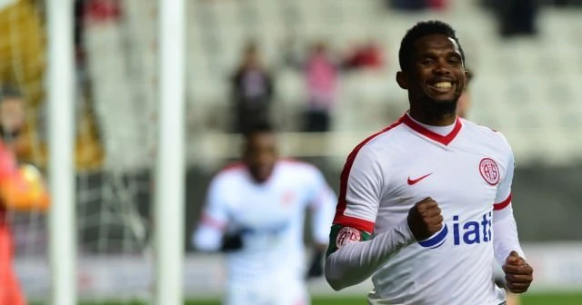Eto'o derbiyi tek başına aldı
