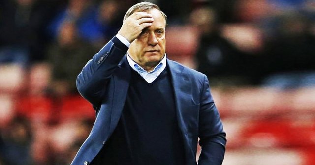 Fenerbahçe&#039;de Advocaat depremi