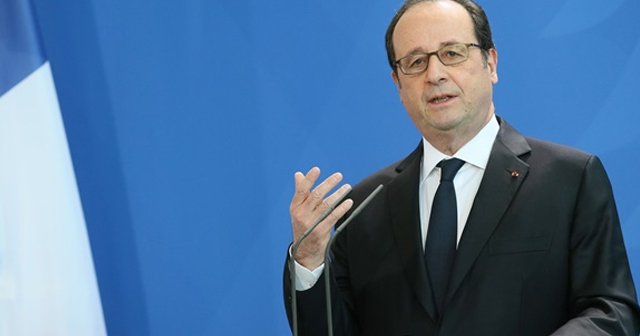 Hollande&#039;dan Trump&#039;a karşı &#039;birlik&#039; çağrısı