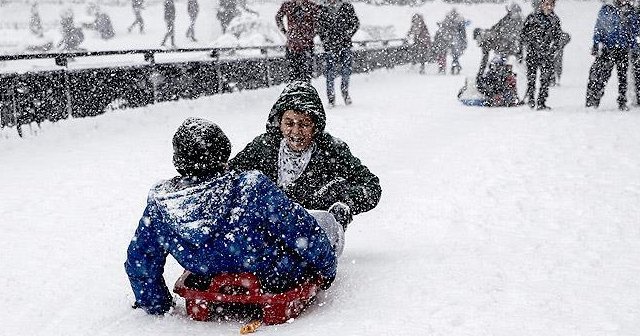 İstanbul Valiliği&#039;nden &#039;telafi dersleri&#039; açıklaması