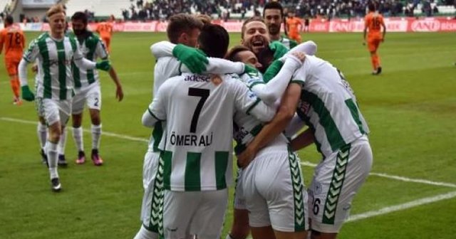 Konyaspor evinde Rize&#039;ye şans tanımadı!