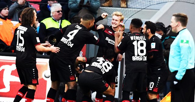 Leverkusen&#039;i Hakan ve Ömer uçurdu