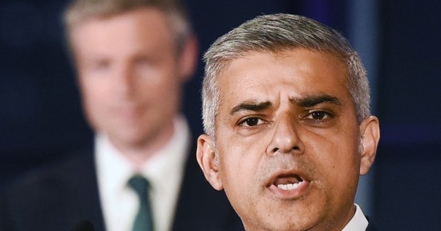 Londra Belediye Başkanı Han ve Merkel&#039;den Trump’a tepki