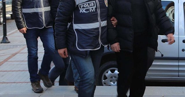 Manisa merkezli 7 ilde FETÖ operasyonu, 12 gözaltı