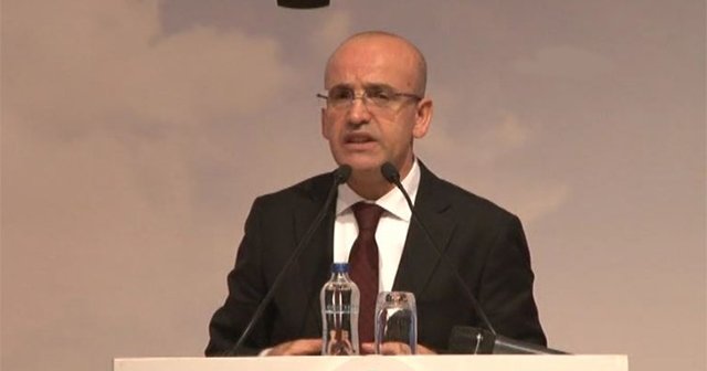 Mehmet Şimşek&#039;ten dolar mesajı