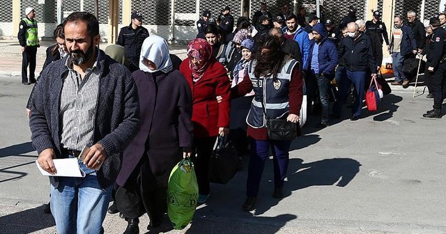 Mersin&#039;de FETÖ/PDY operasyonu: 18 gözaltı