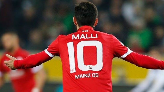 Milli futbolcumuz 12 milyon euroya transfer oldu