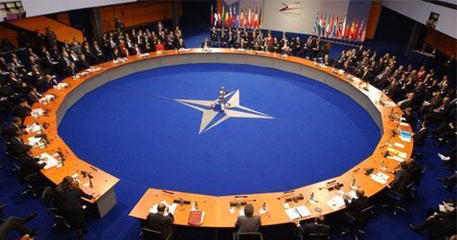 NATO&#039;dan &#039;balistik füze&#039; açıklaması