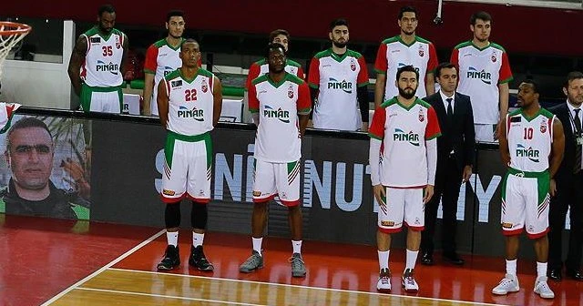 Pınar Karşıyaka'ya kar engeli