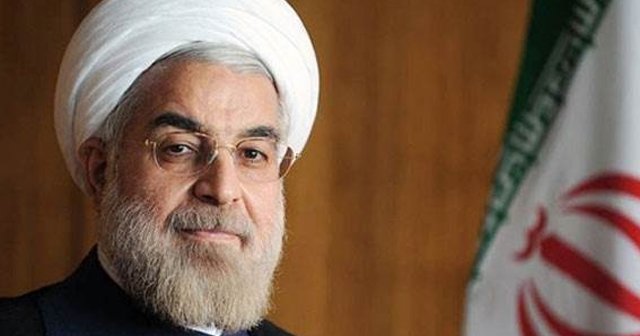 Ruhani&#039;den Trump&#039;a: Zamanı değil