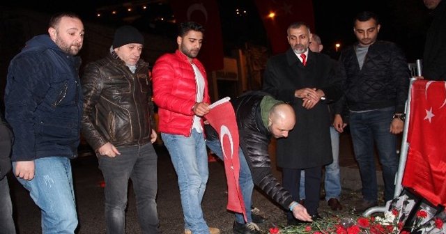 Taksiciler terör saldırısını protesto etti