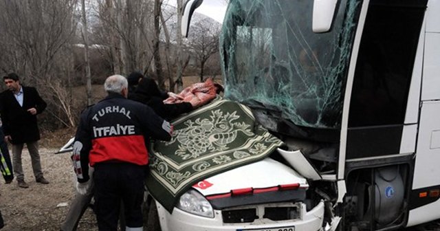 Tokat&#039;ta kaza: Ölüler ve yaralılar var