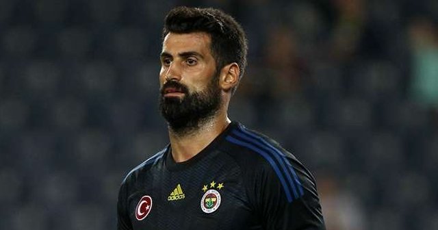 Volkan Demirel Fenerbahçe&#039;ye veda ediyor