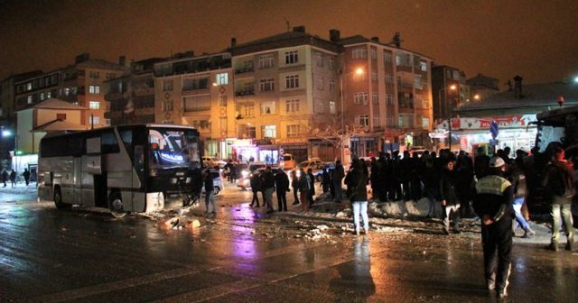 Yozgat&#039;ta zincirleme trafik kazası: 4 yaralı