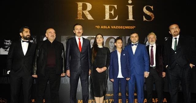 ‘Reis&#039; filminin galası yoğun bir katılım ile gerçekleşti