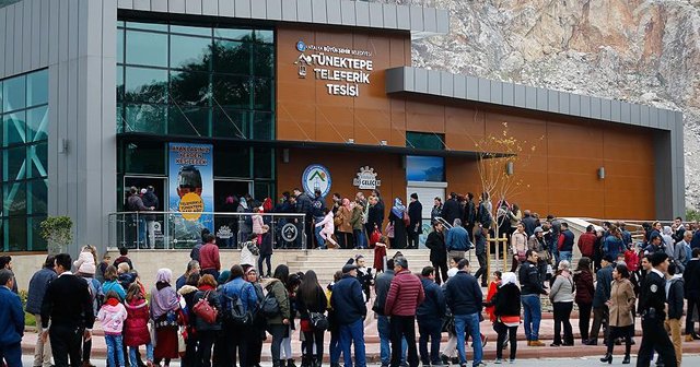 Antalya&#039;da Tünektepe teleferiğine yoğun ilgi