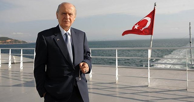 Bahçeli referandum sloganını açıkladı