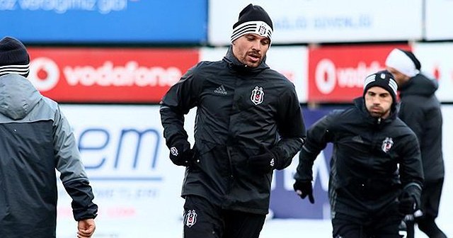 Beşiktaş&#039;ın UEFA Avrupa Ligi kadrosu belli oldu