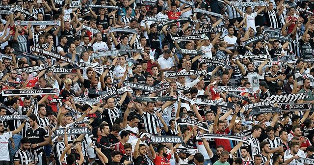 Beşiktaş taraftarından derbi maçının biletlerine yoğun ilgi