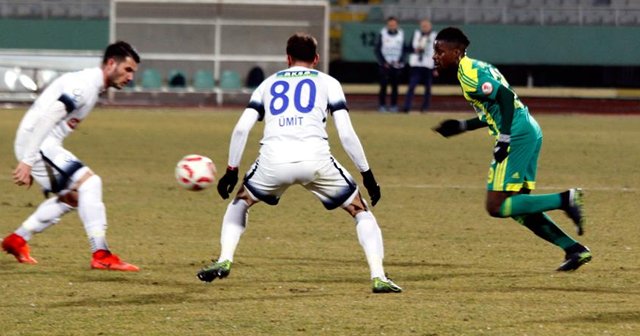 Çaykur Rizespor çeyrek finalde