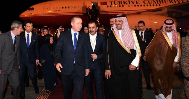 Cumhurbaşkanı Erdoğan Medine&#039;de