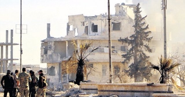 DEAŞ&#039;lı hainler bombalı araçları eve gizlemişler