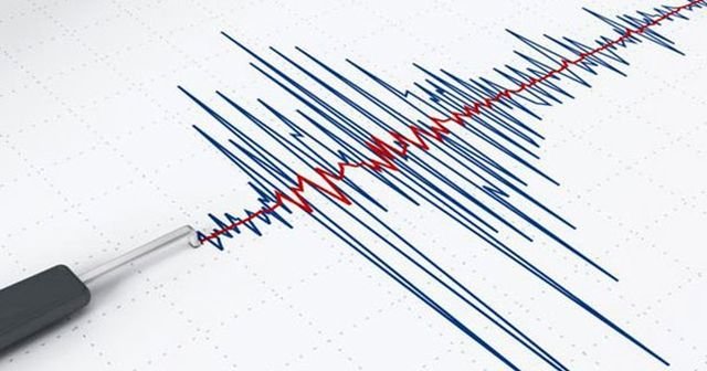 Ege Denizi&#039;nde 3,5 büyüklüğünde deprem