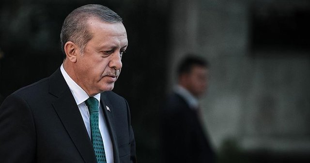 Erdoğan, İsmail Kahraman&#039;ı ziyaret etti