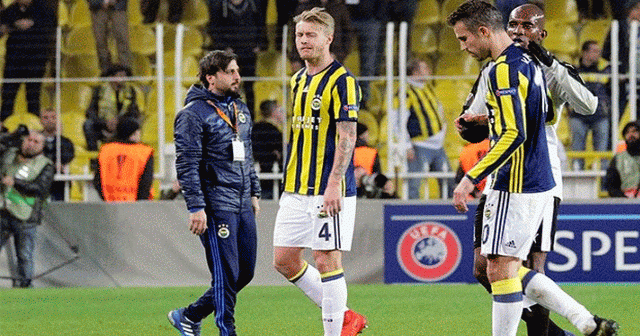 Fenerbahçe&#039;de Simon Kjaer gidiyor