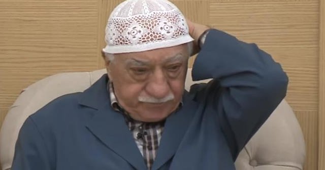 FETÖ&#039;ye darbe üstüne darbe, okulları kapanıyor