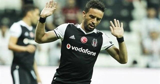 Gökhan Gönül&#039;den Fenerbahçe taraftarına şok tavır