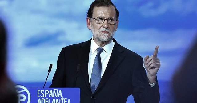 İspanya Başbakanı Rajoy, yeniden partisinin genel başkanlığına seçildi