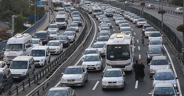 İstanbul&#039;da bazı yollar trafiğe kapatılacak