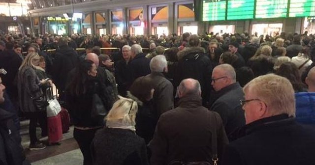 İsveç'te tren istasyonunda bomba alarmı