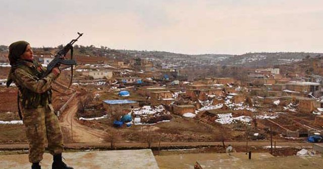 Kadın korucunun tek aşkı &#039;vatan&#039;