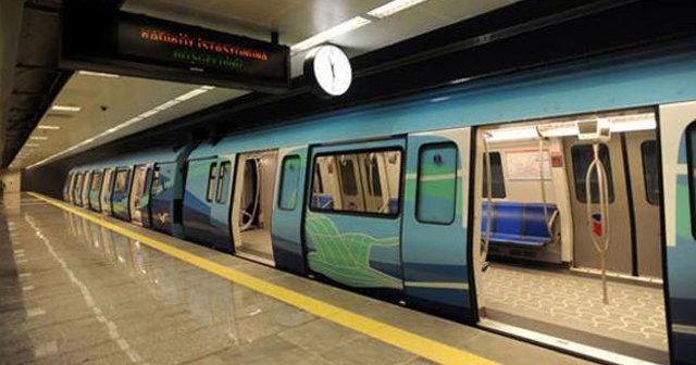 İstanbul Kartal metro istasyonunda intihar girişimi!