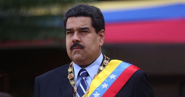 Maduro: CNN Venezuela&#039;yı terk etsin