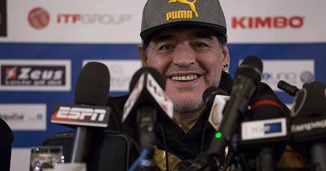 Maradona, FIFA için çalışacak