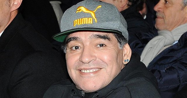 Maradona FIFA&#039;nın marka yüzü olacak