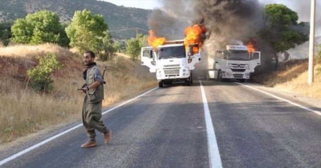 PKK&#039;nın vurduğu sivil araçtan acı haber