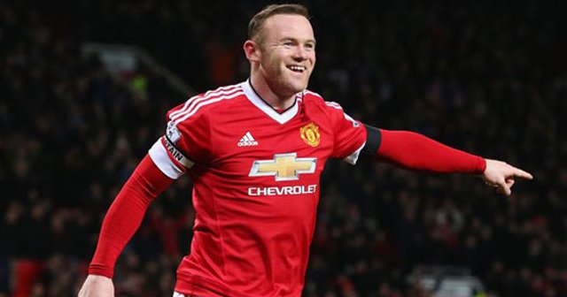 Rooney, Manchester United&#039;da kalacak